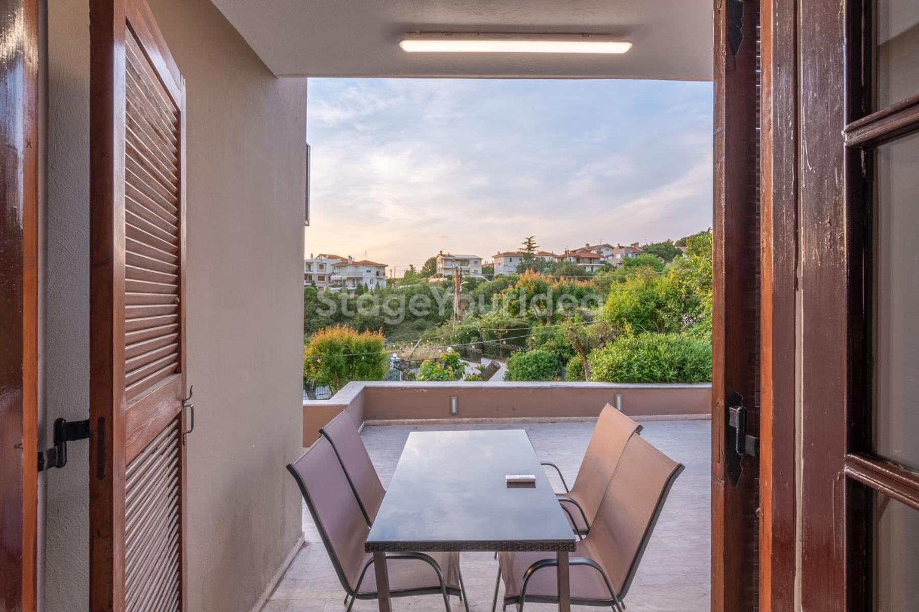 Τraditional Fully Detached Villa On A Luxurious Hillock Of Thessaloniki With Its Own Garden Also For Family & Wedding Gatherings For 10 To 25 People Only 15 Minutes From Airport Extérieur photo